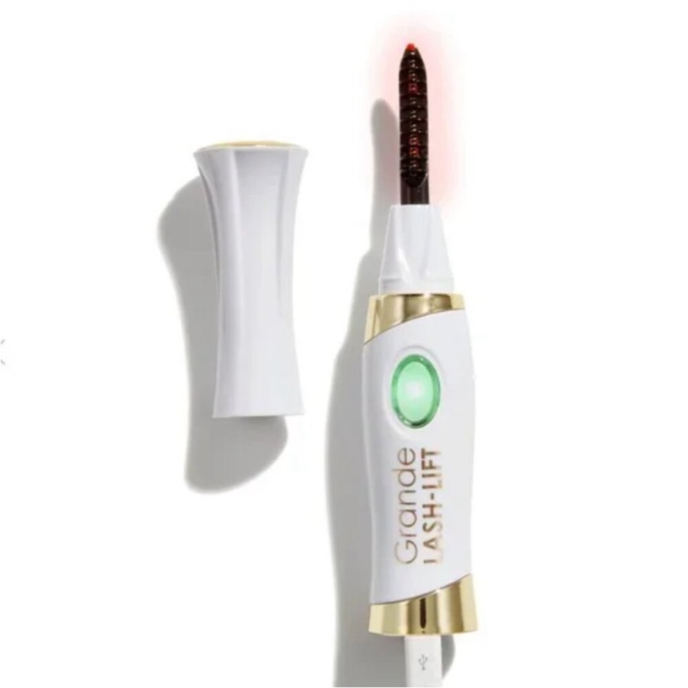 SEALED NEW LASH LIFT HEATED CURLER BY GRANDE LASH